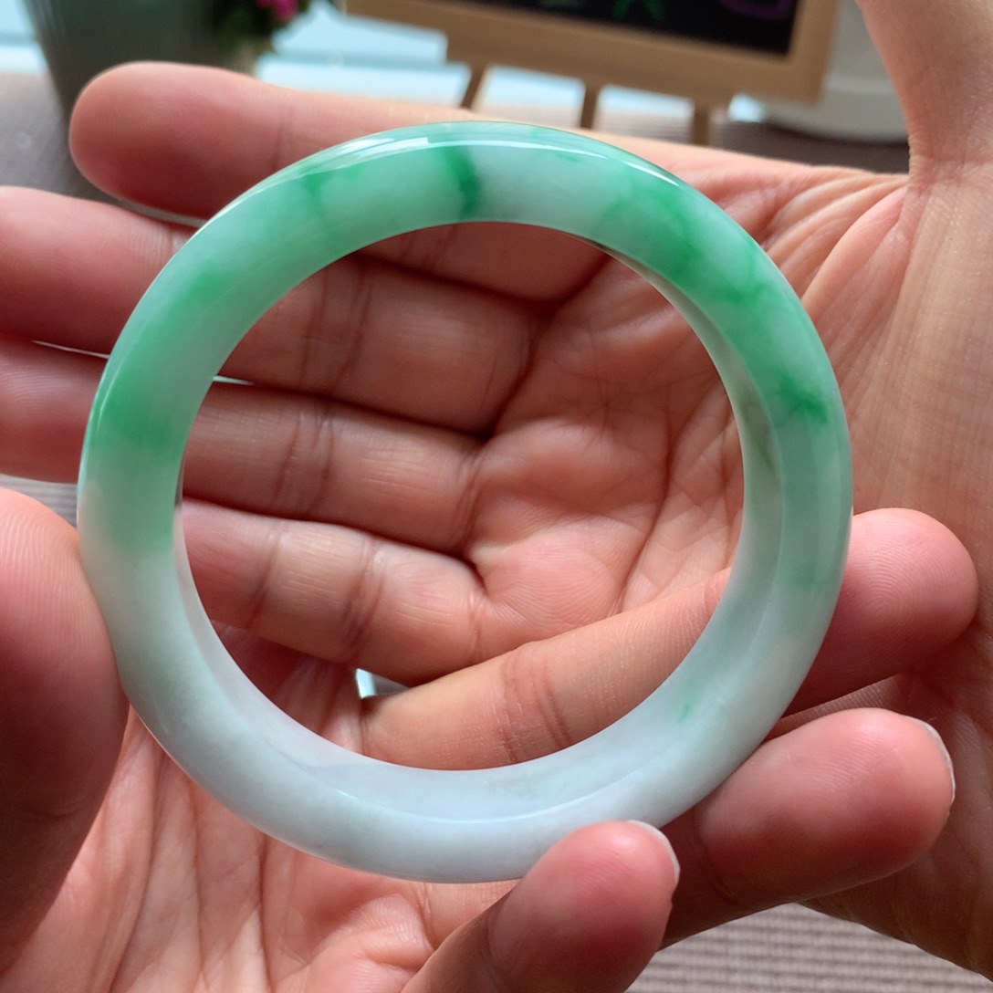 翡翠手镯未镶嵌16号