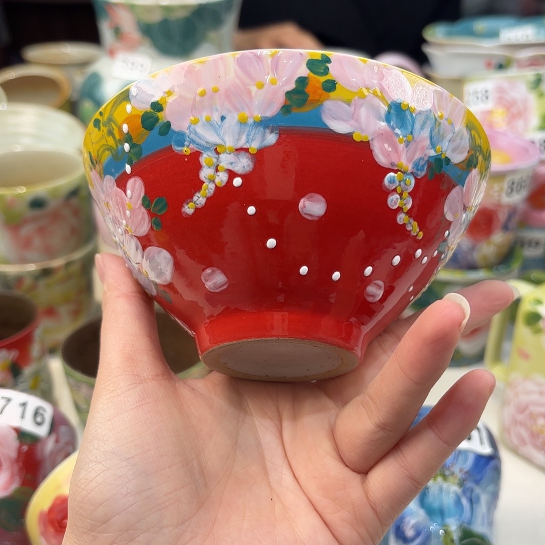 瓷片兔兔好可爱呀打