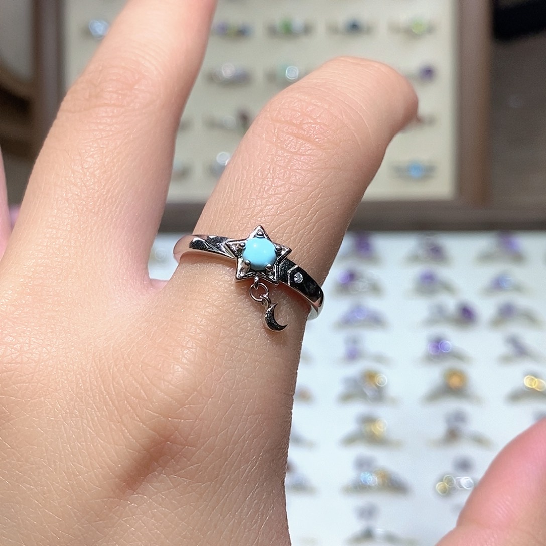 宓***柚水晶银S925镶嵌戒指