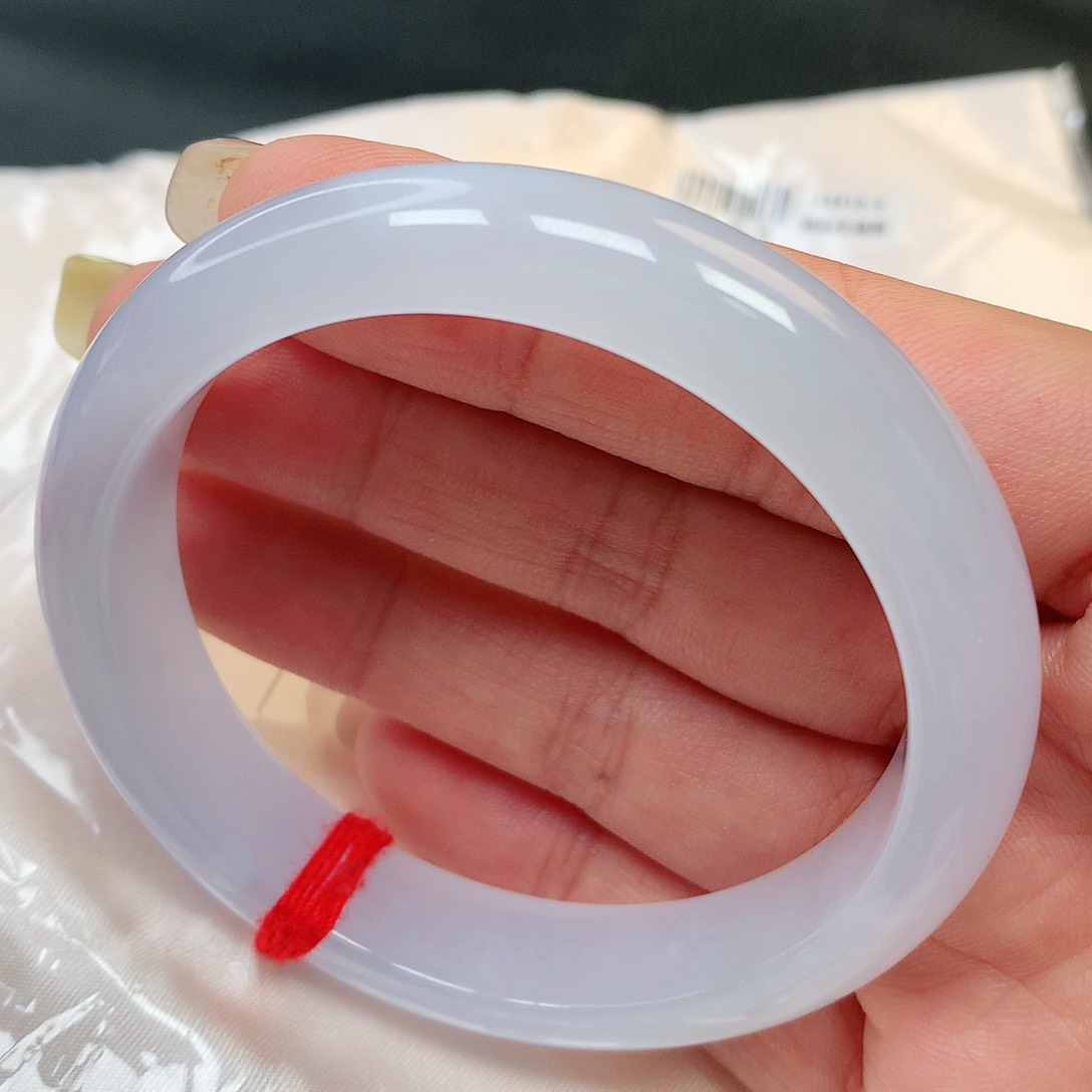 翡翠手镯未镶嵌翡翠手镯209号