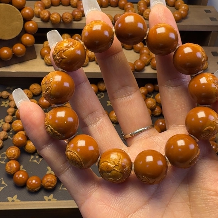 白***石手串/手链橄榄核1.7鱼