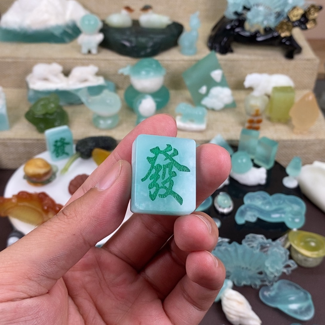 合金蛇纹石玉颈饰三***车