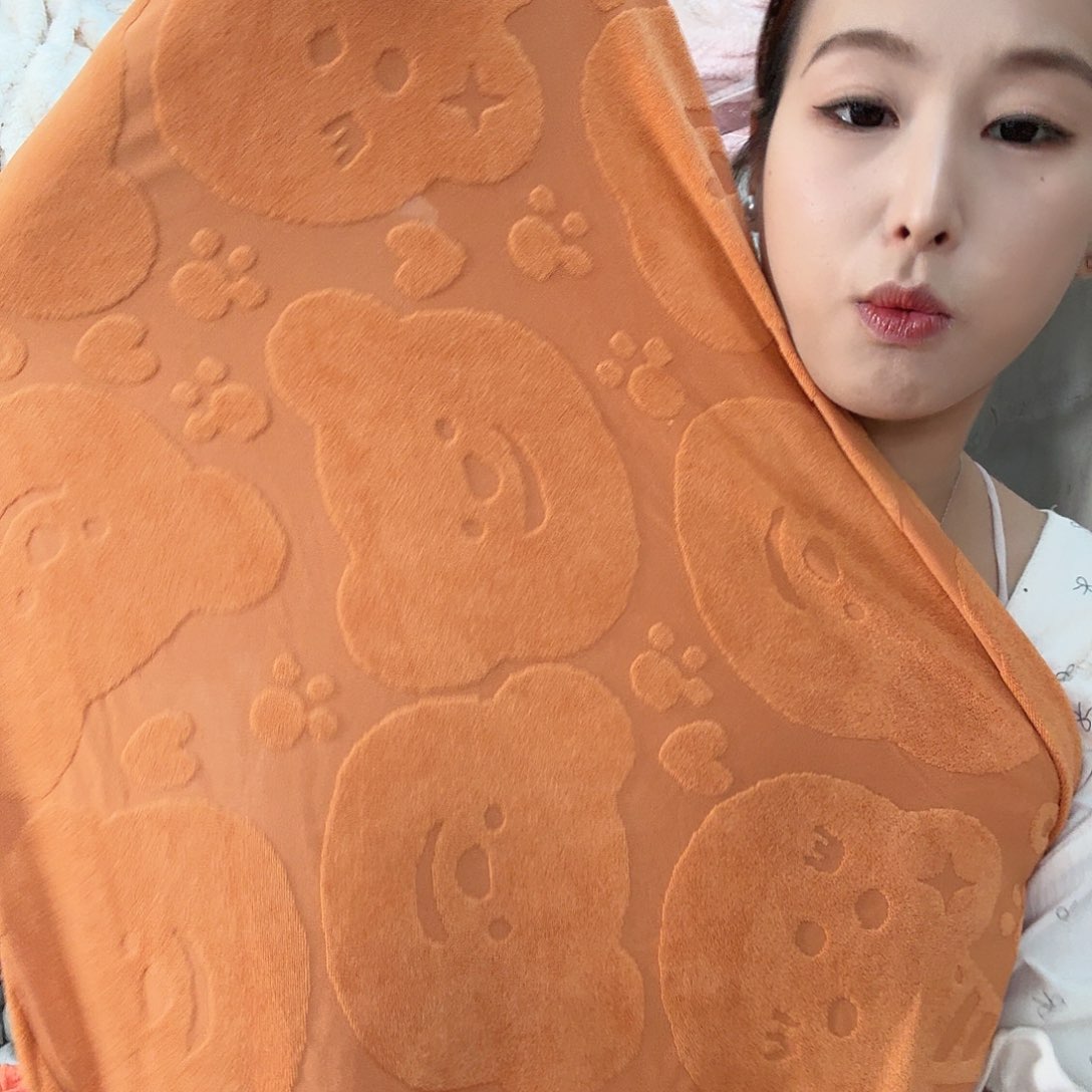 聚酯纤维万能沙发套3 个单人 一个贵妃204