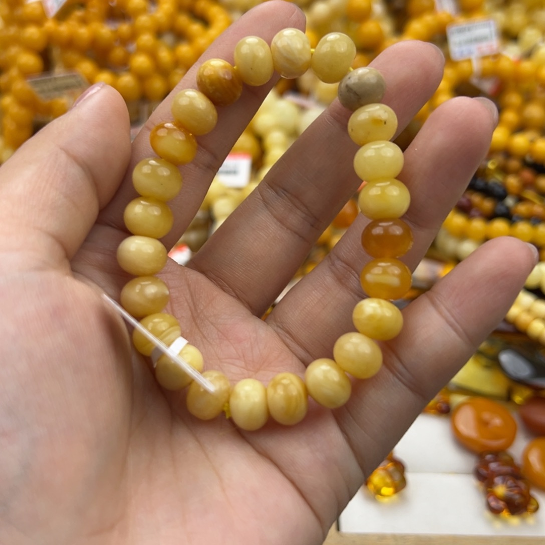 琥珀珠宝奇石未镶嵌