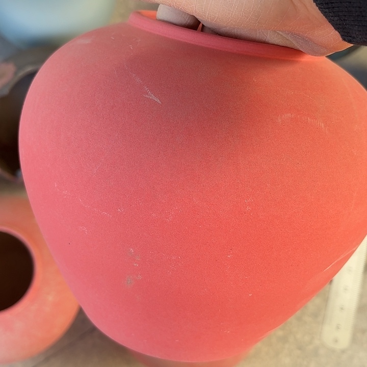 磨砂红小号高18口径10