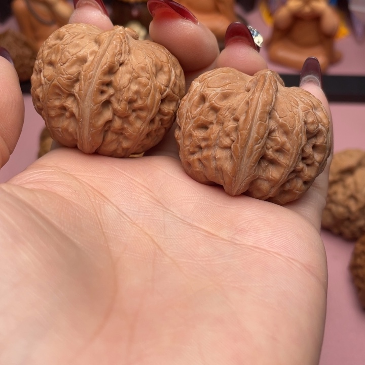 文玩核桃吊坠龙*哥元宝40全品