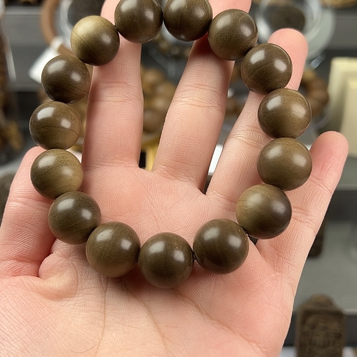 随***行檀香木1.5圆珠阴沉横纹不沉