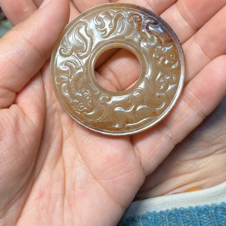 和田玉（糖玉）把件未镶嵌蓟****炖