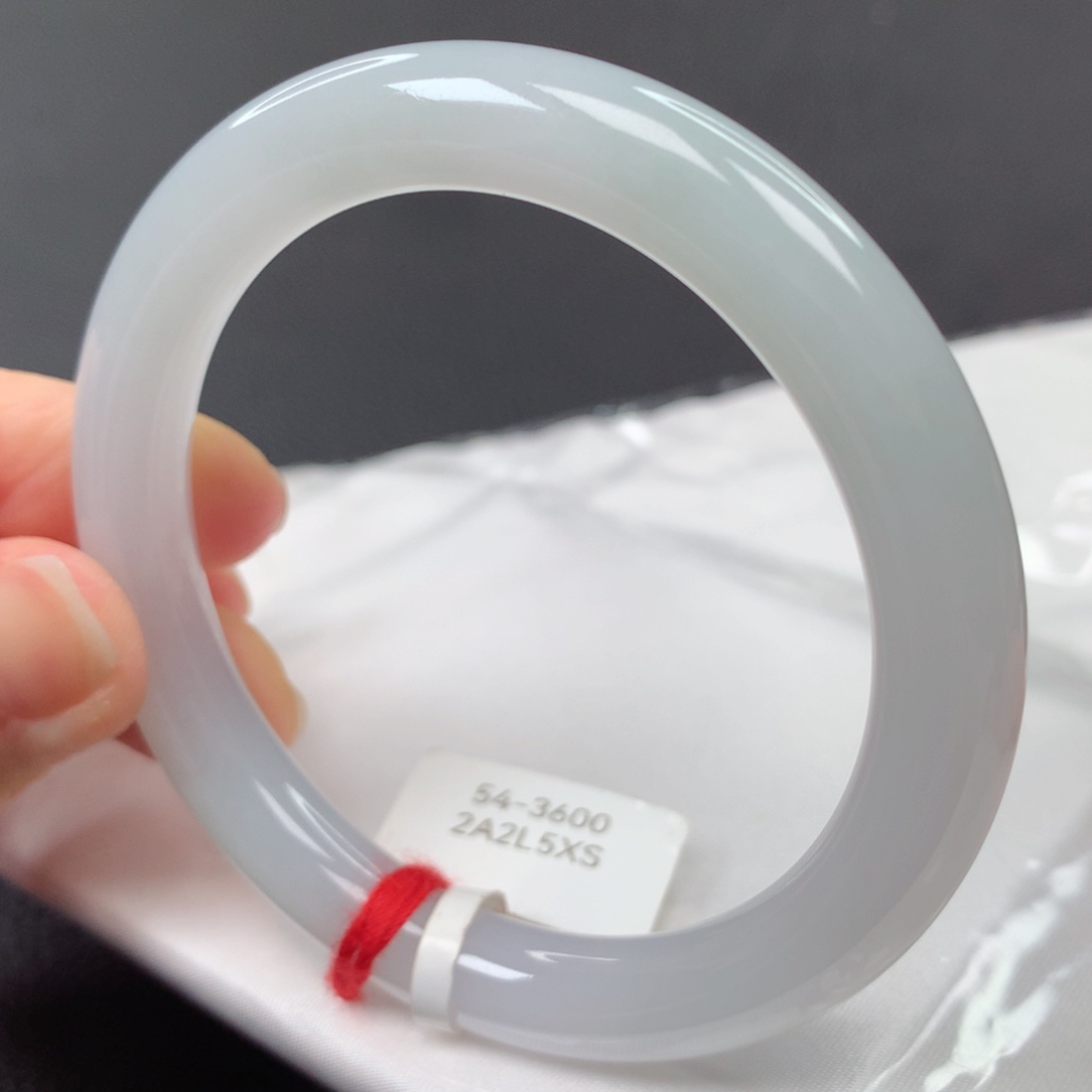 【闪购商品】翡翠手镯未镶嵌48号圆条