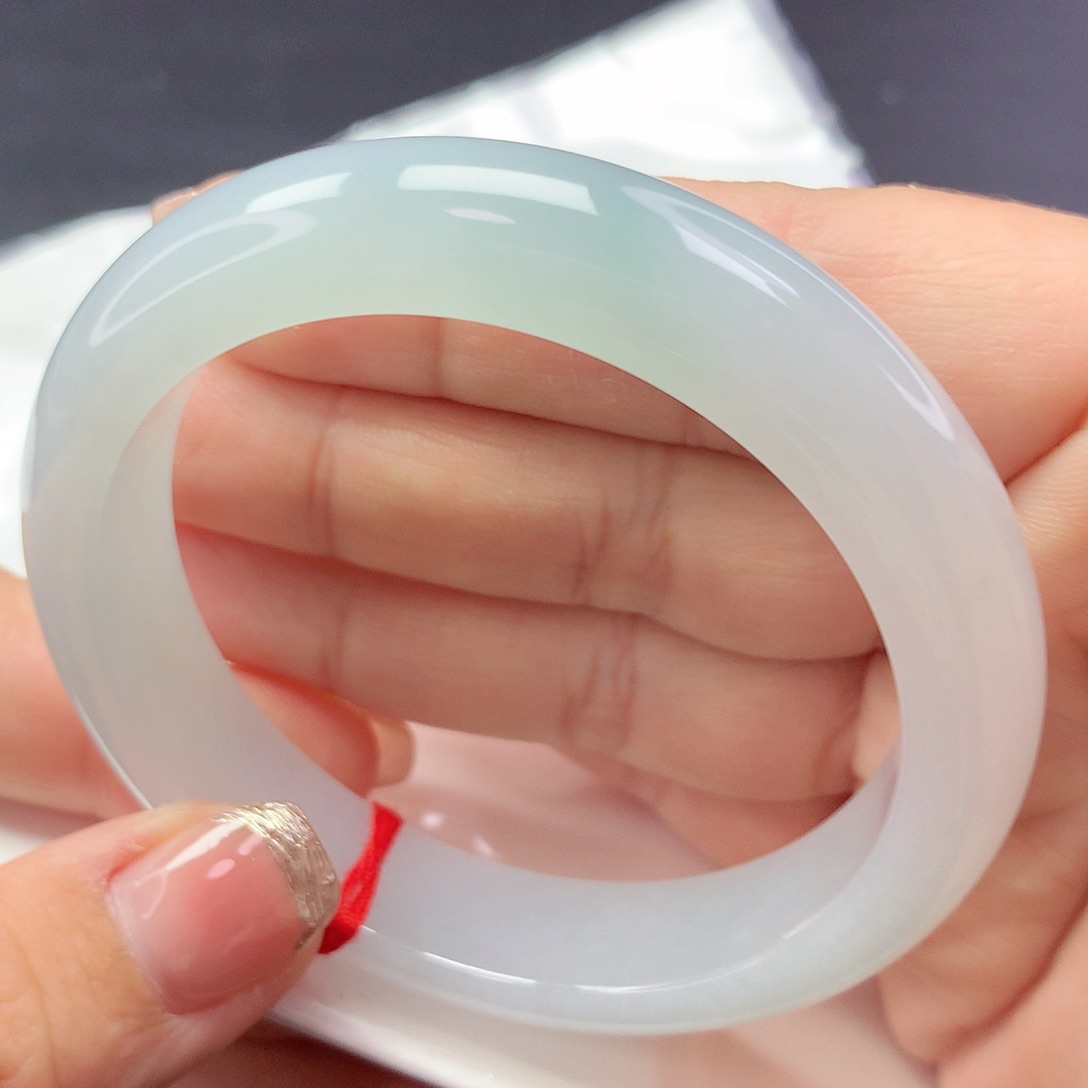 【闪购商品】翡翠手镯未镶嵌a 82599