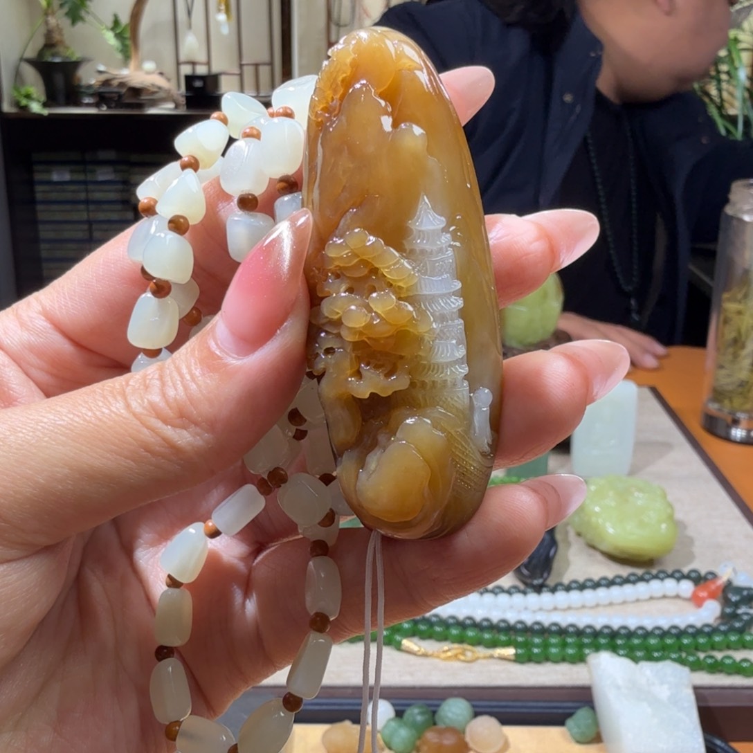 和田玉挂件未镶嵌A*和