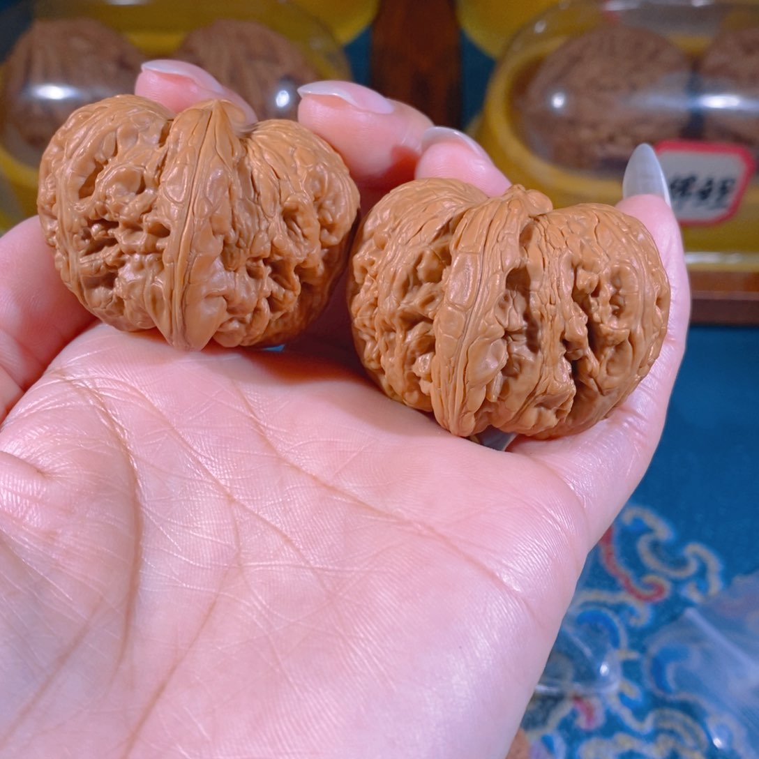 吊坠文玩核桃K***o元宝