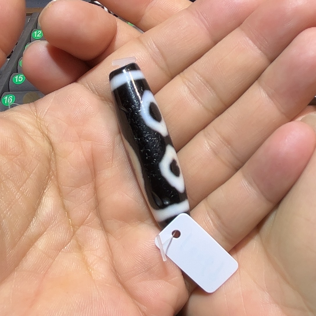 牙***球玛瑙/玉髓未镶嵌颈饰