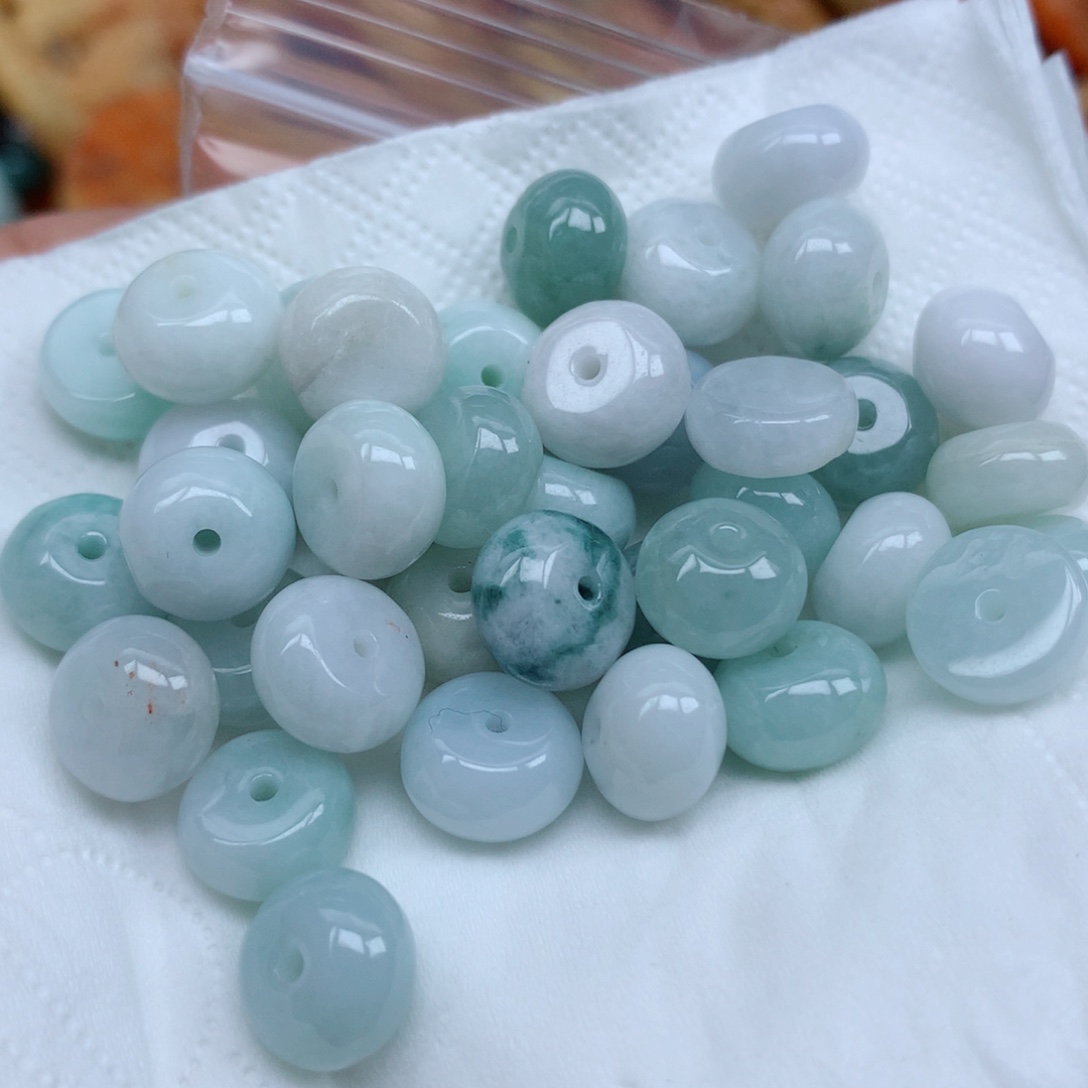 翡翠未镶嵌项链珠子球