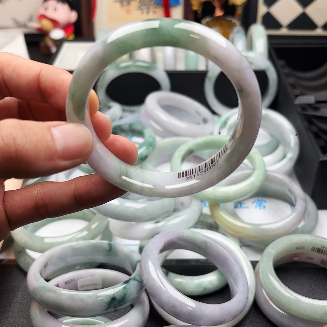 翡翠未镶嵌手镯59 x2 124