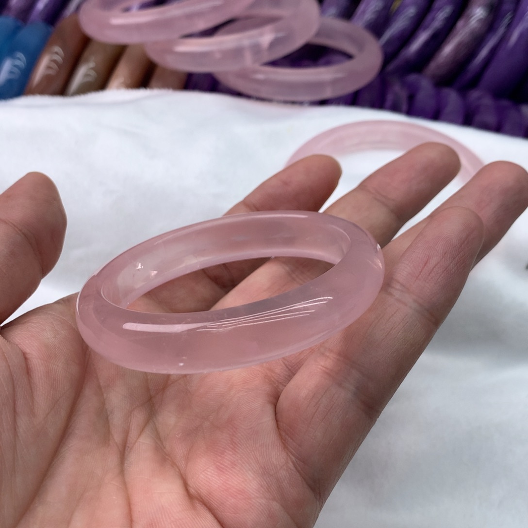 水晶手镯未镶嵌沐**歌手镯