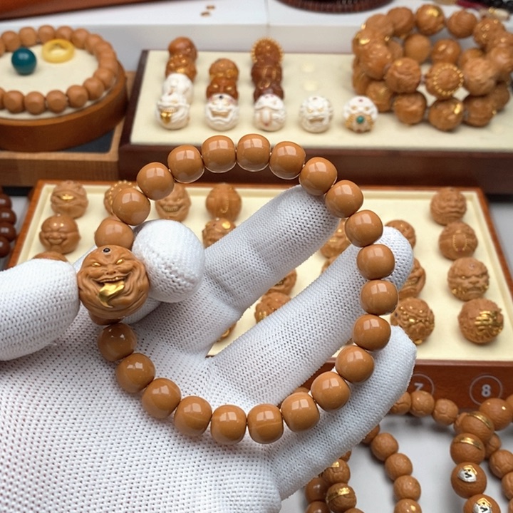 猴头核桃手串猴头