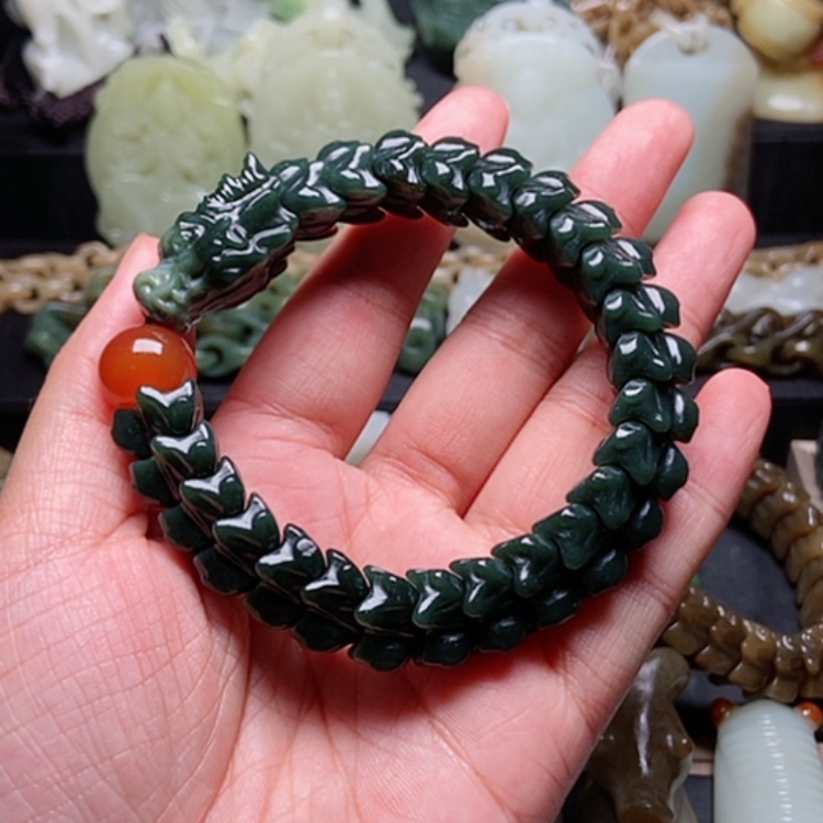 【闪购商品】和田玉未镶嵌颈饰寂***生