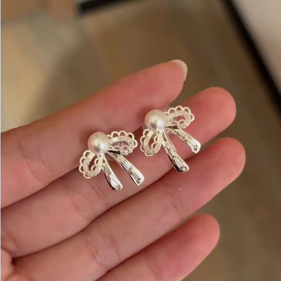 铜合金耳饰 【D91】新款时尚气质温柔耳环精致耳钉优雅