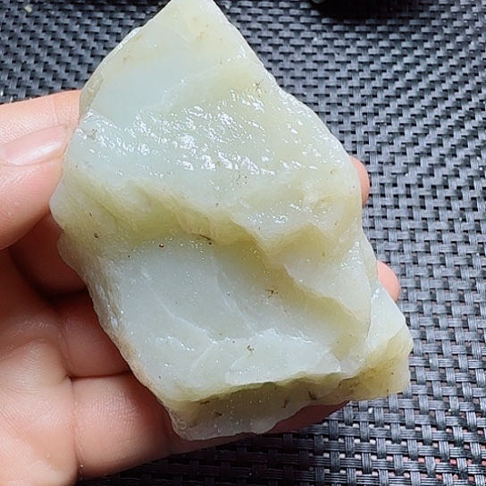 和田玉（糖玉）未镶嵌珠宝半成品
