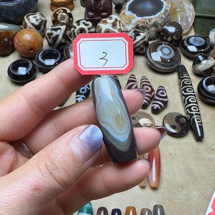 玛瑙/玉髓未镶嵌珠宝半成品3