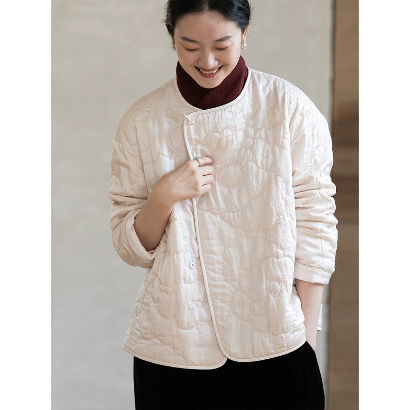 牧衣游原创 丝棉机绣棉衣女冬季新款蓬松轻盈保暖宽松棉服 韵光