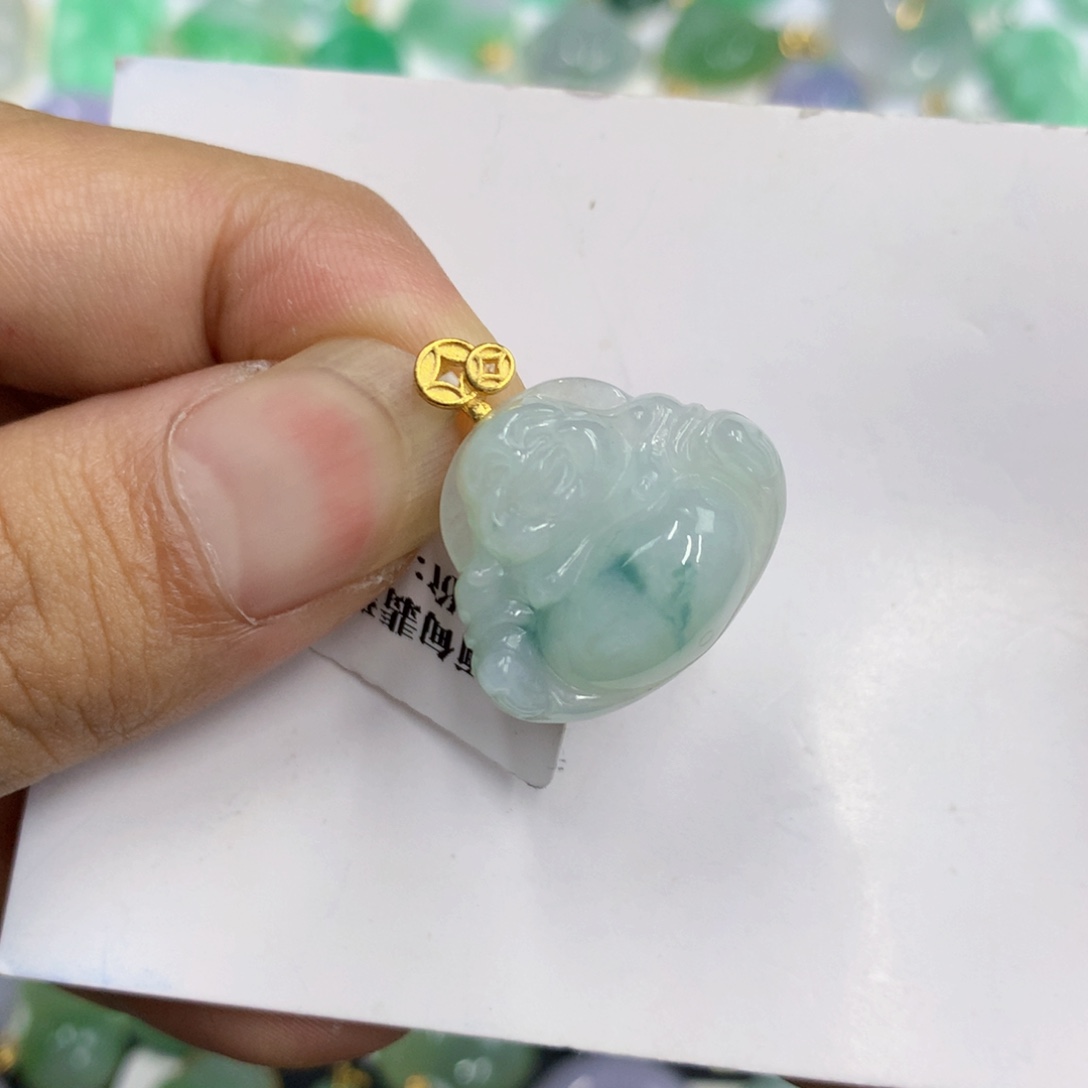 颈饰未镶嵌翡翠翡翠