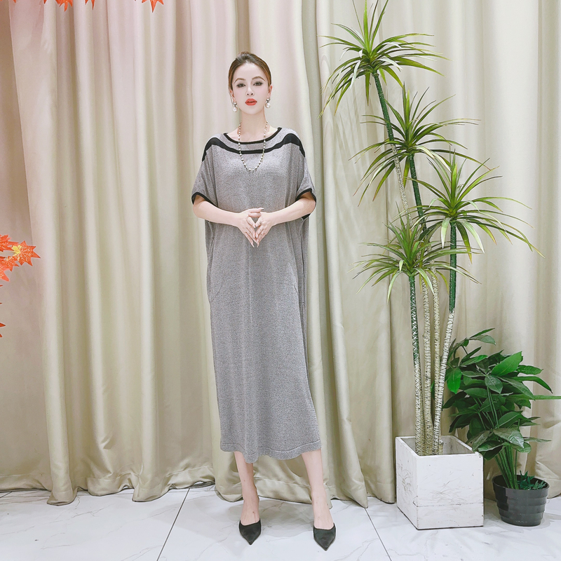 9511灰色提花针织连衣裙收腰显瘦设计师优雅时尚轻奢气质