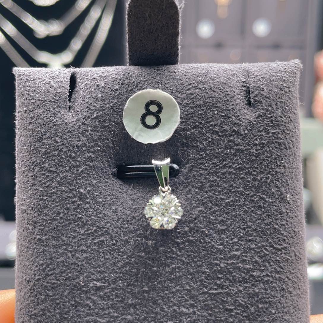 钻石吊坠(不含链)18K金镶嵌喜**好吊坠