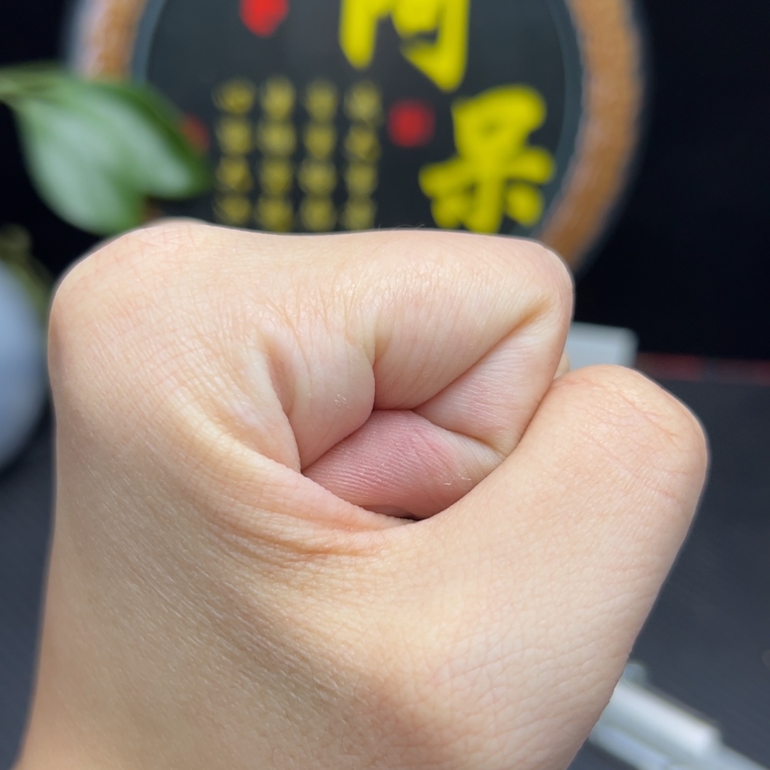 槐***.文玩核桃把件随机核桃一对