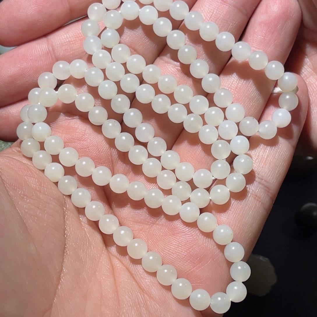 W***W和田玉未镶嵌珠宝半成品