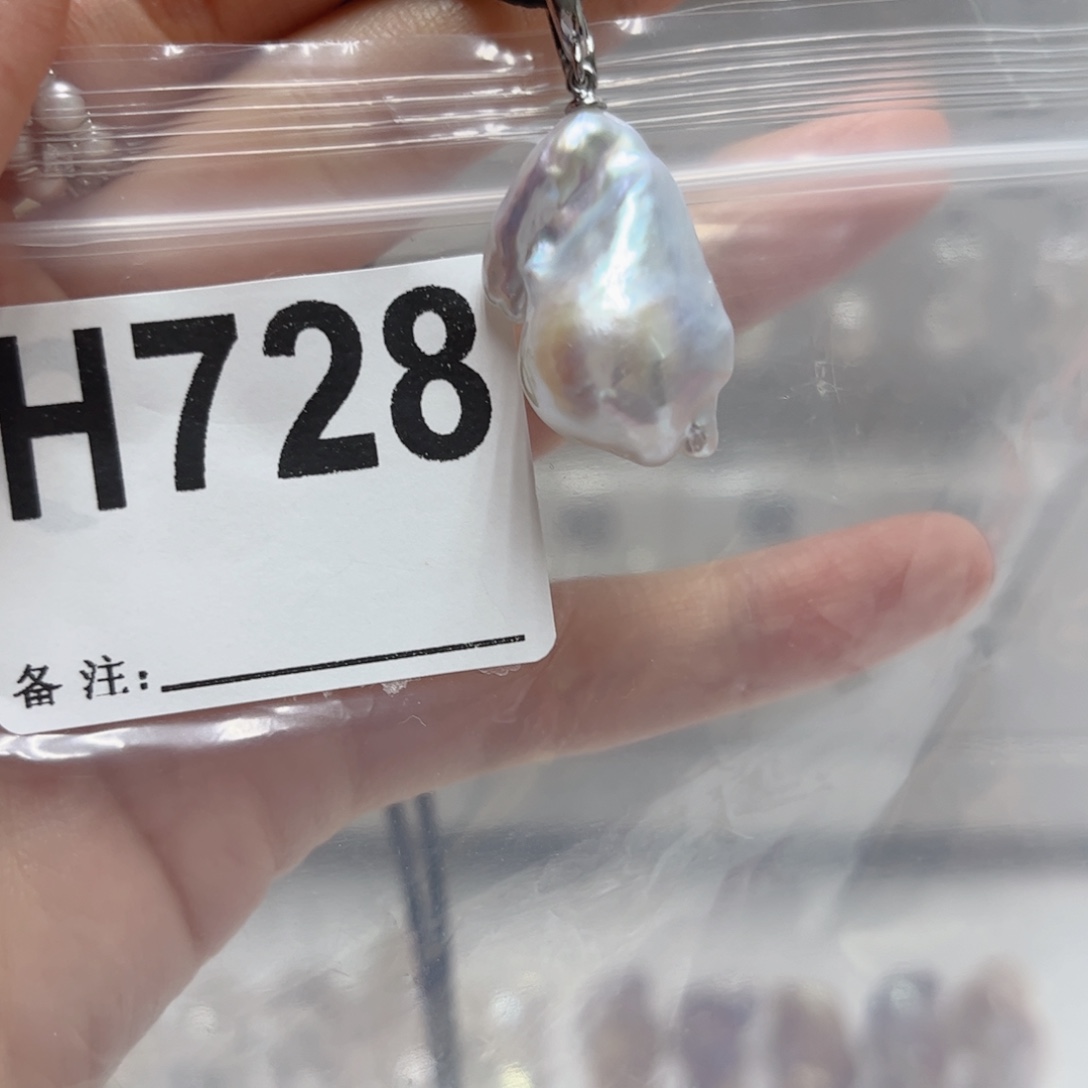 未镶嵌颈饰淡水珍珠