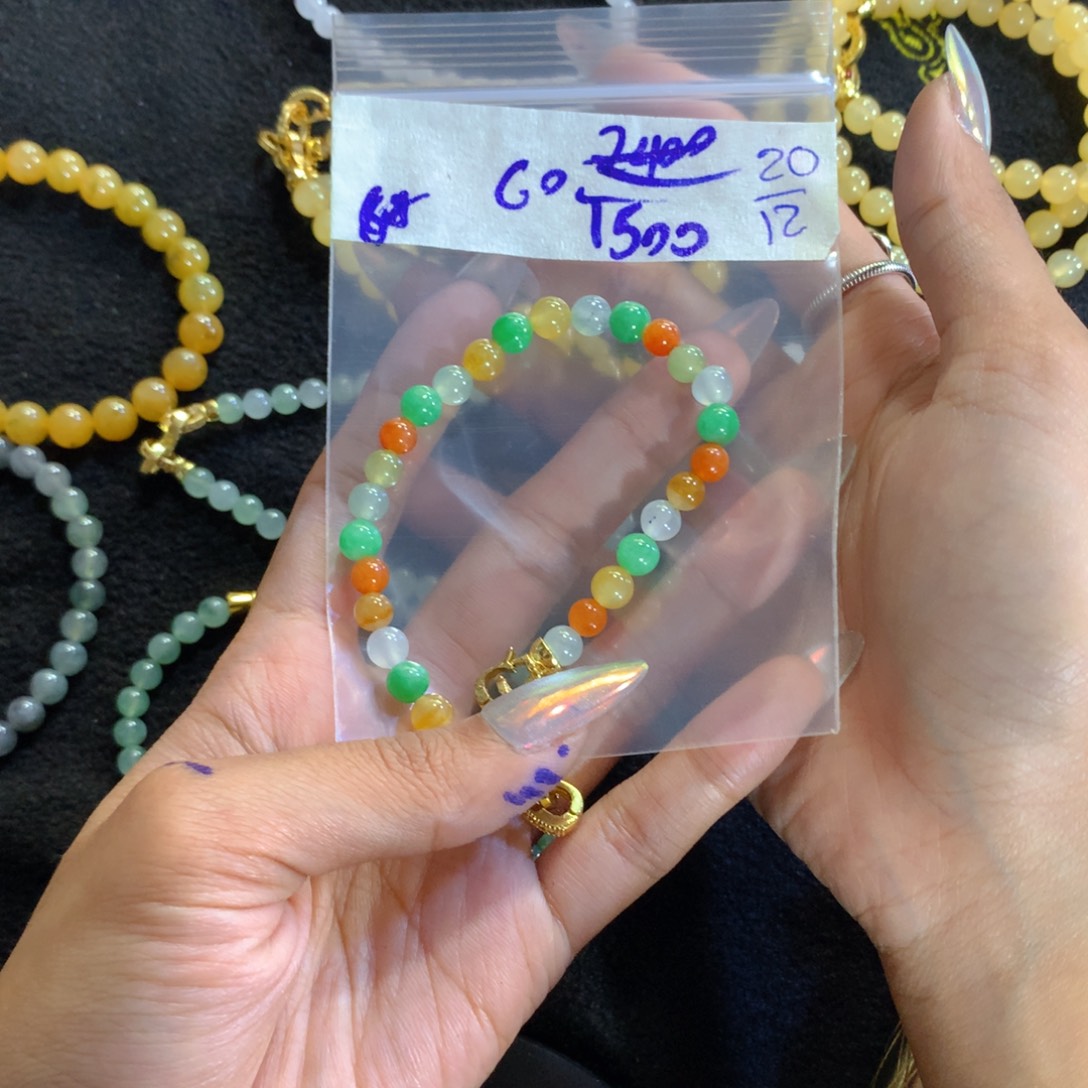 定制翡翠未镶嵌天然缅甸翡翠