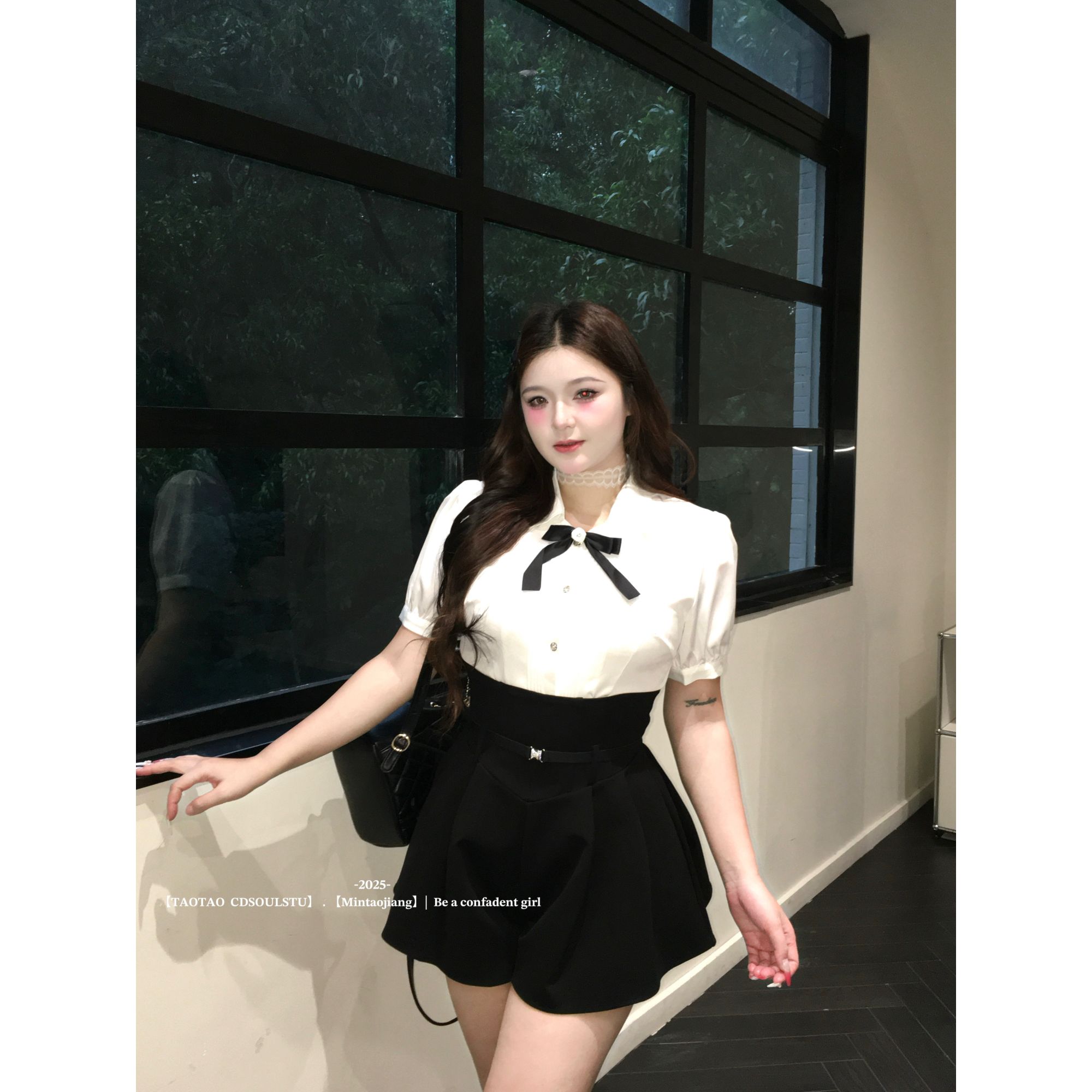 SWEET【珍妮小姐】微胖千金学院风高级黑白蝴蝶结名媛显瘦衬衫套装