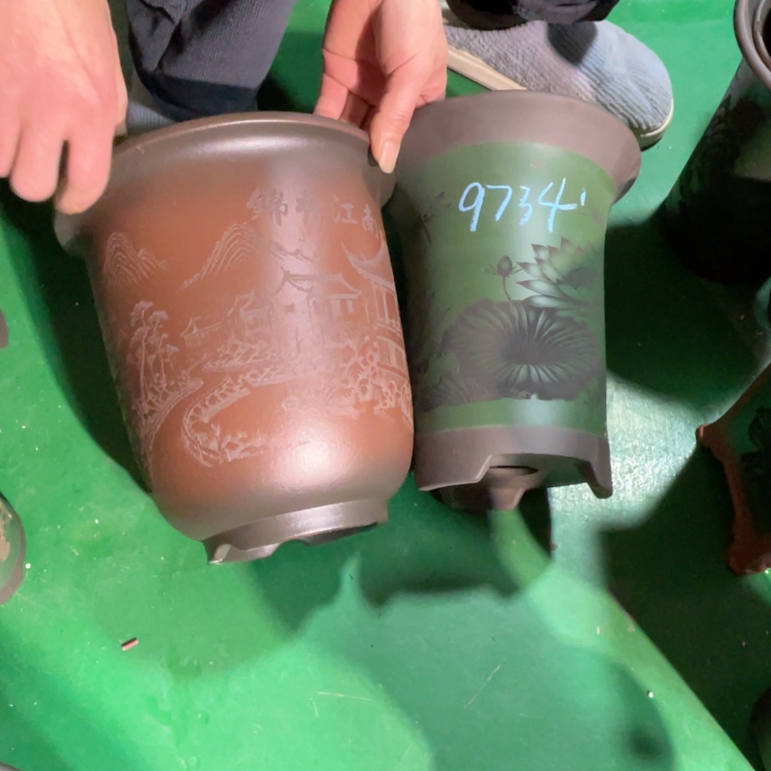 帝***冠花盆紫砂孤品两只