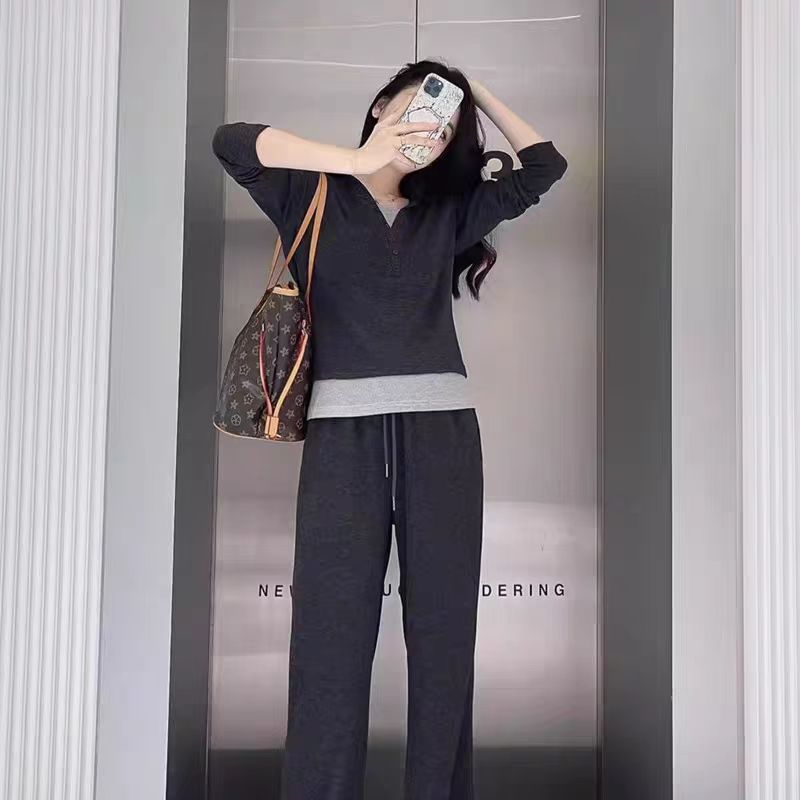 早秋新款气质休闲运动糯米套装女高级感慵懒针织衫阔腿裤假两件套