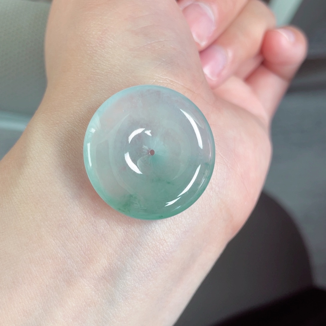 翡翠未镶嵌颈饰扣子