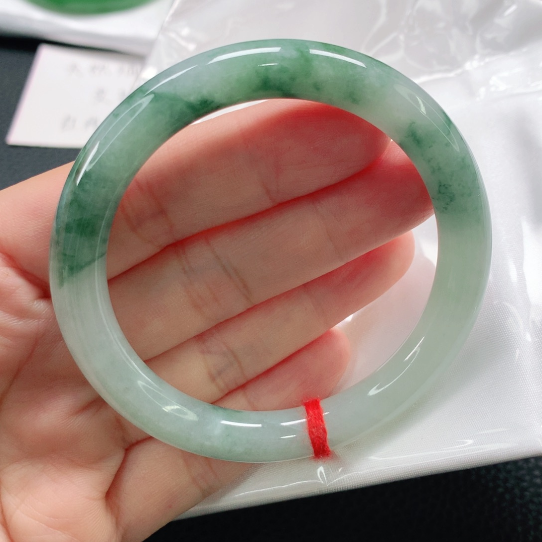 未镶嵌手镯翡翠56圆