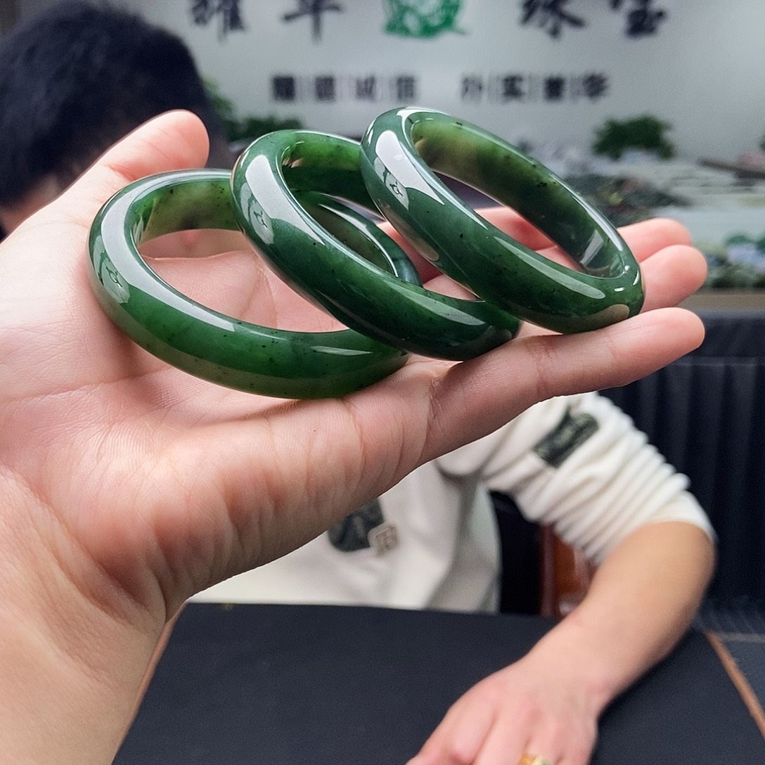 和田玉未镶嵌手镯59-61颜色多样性发拍一发一