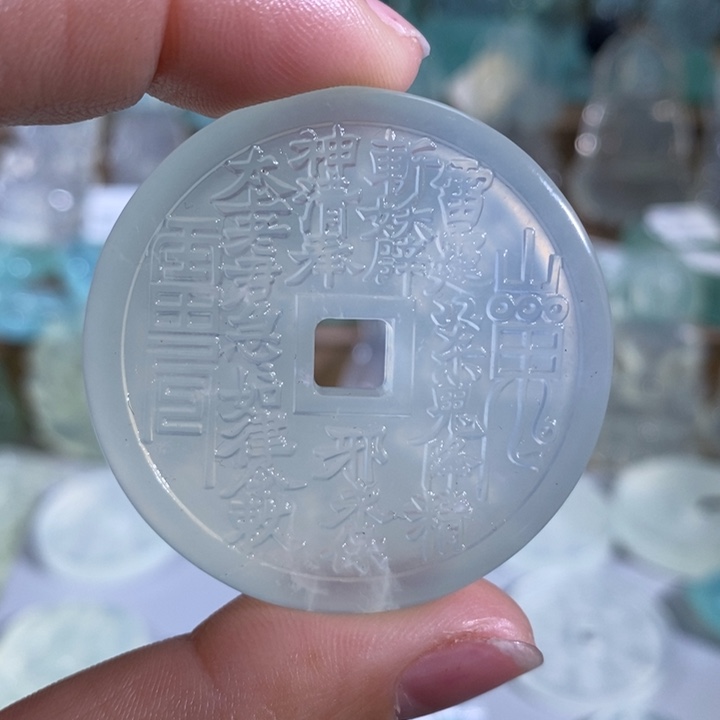 岫玉吊坠未镶嵌吊坠