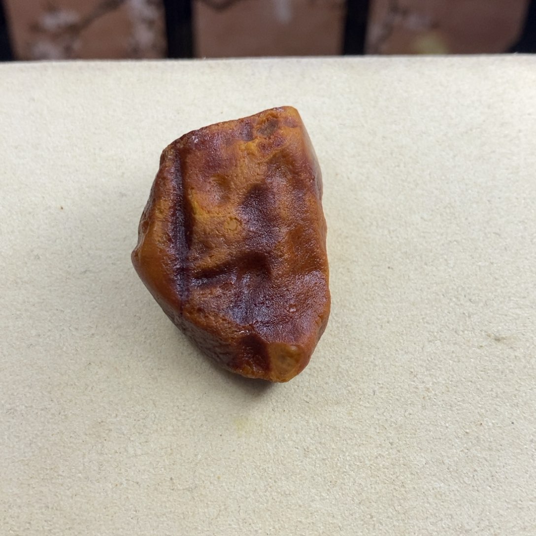 未镶嵌定制琥珀梨