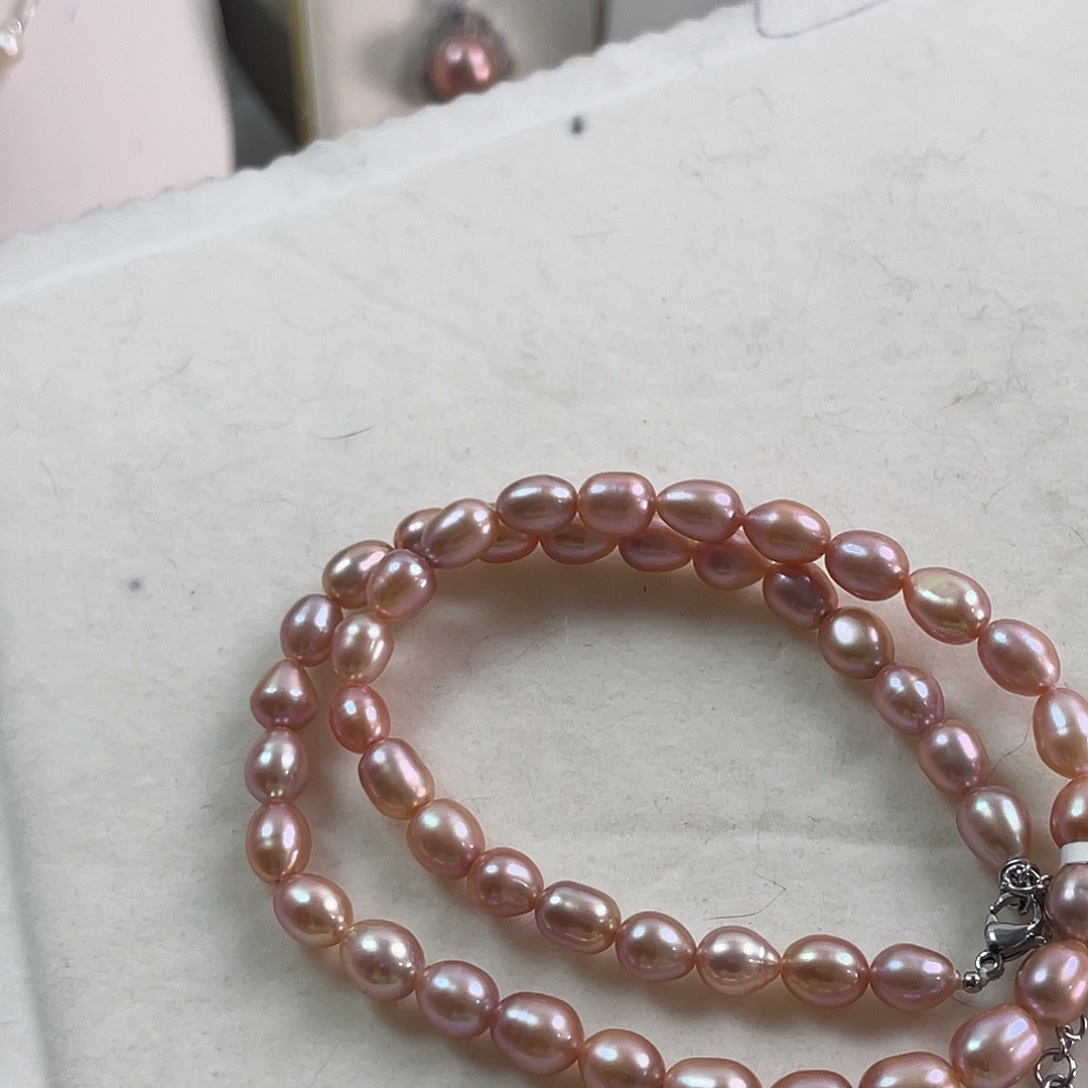 淡水珍珠耳饰未镶嵌