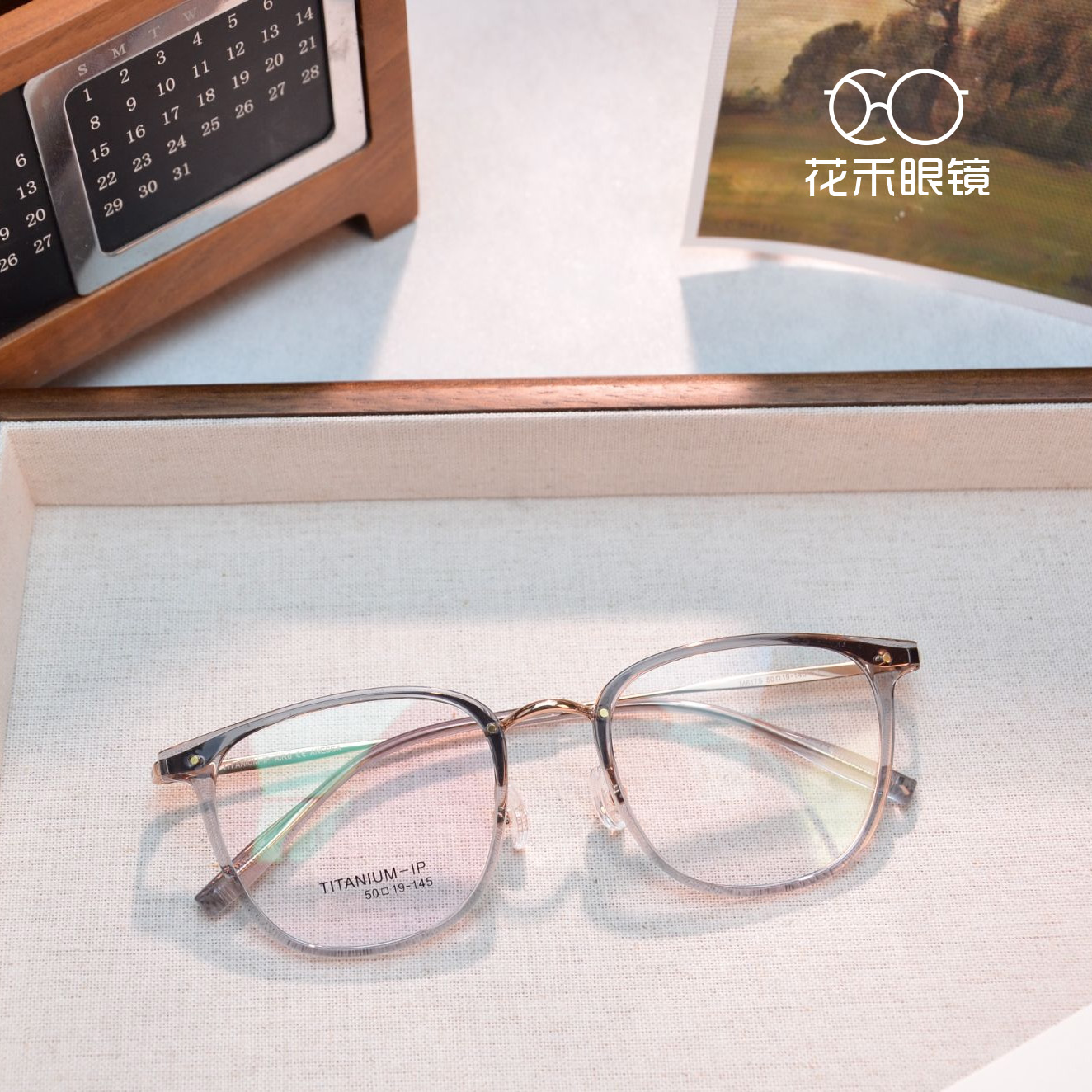 28号【BL同款】杨幂同款 超轻钛 文艺复古雕刻 精致高级光学镜