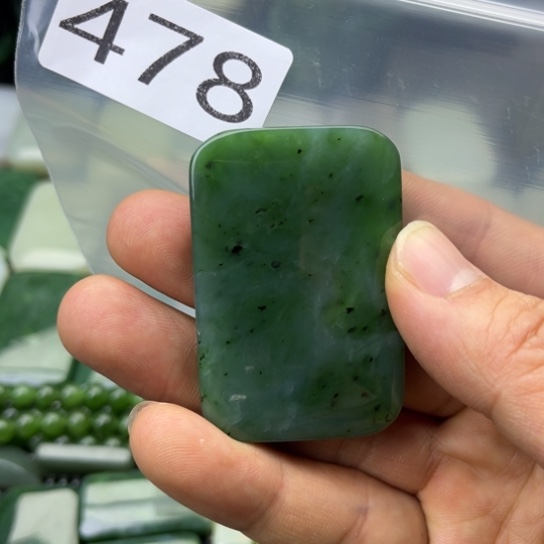 和田玉未镶嵌珠宝半成品