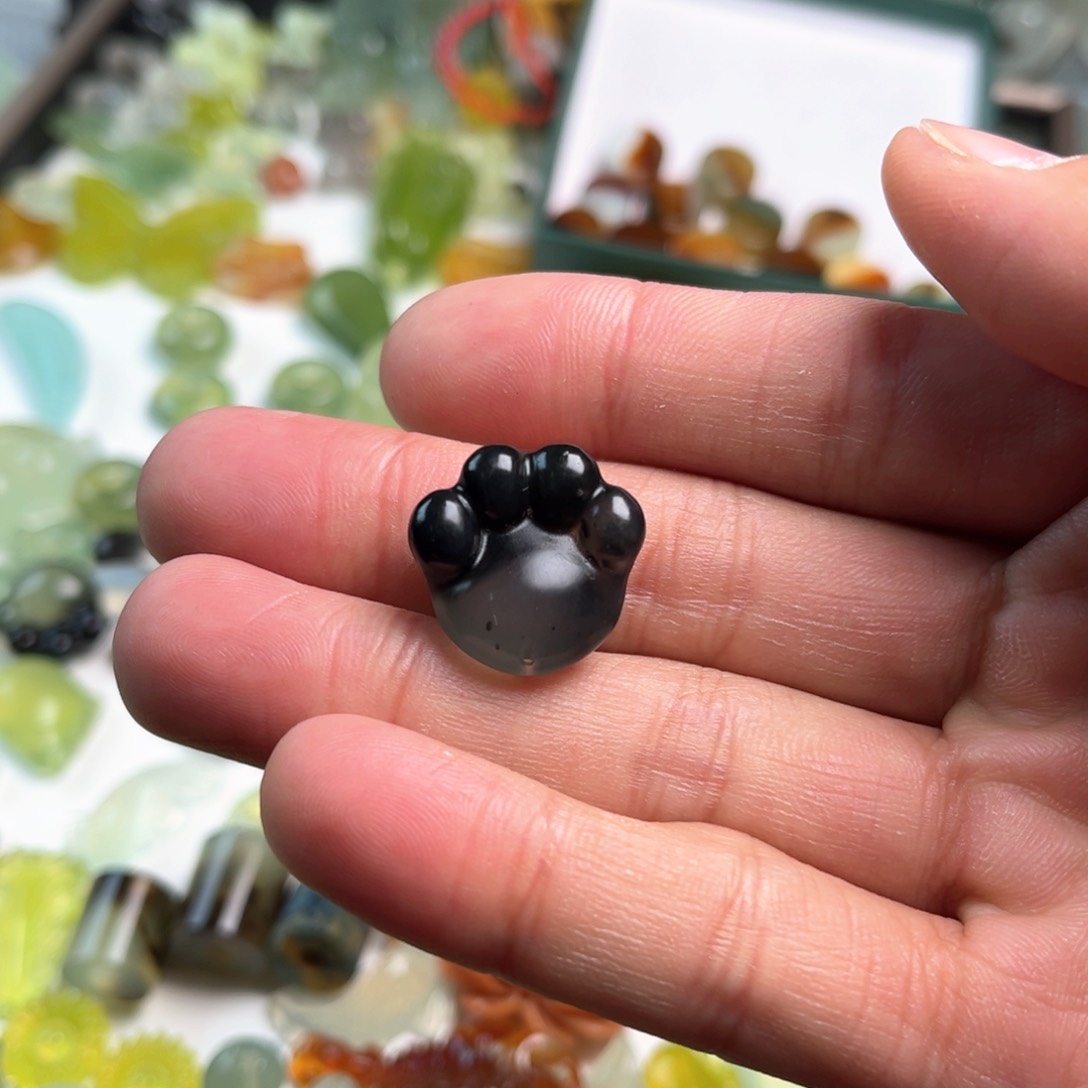 蛇纹石玉未镶嵌原石