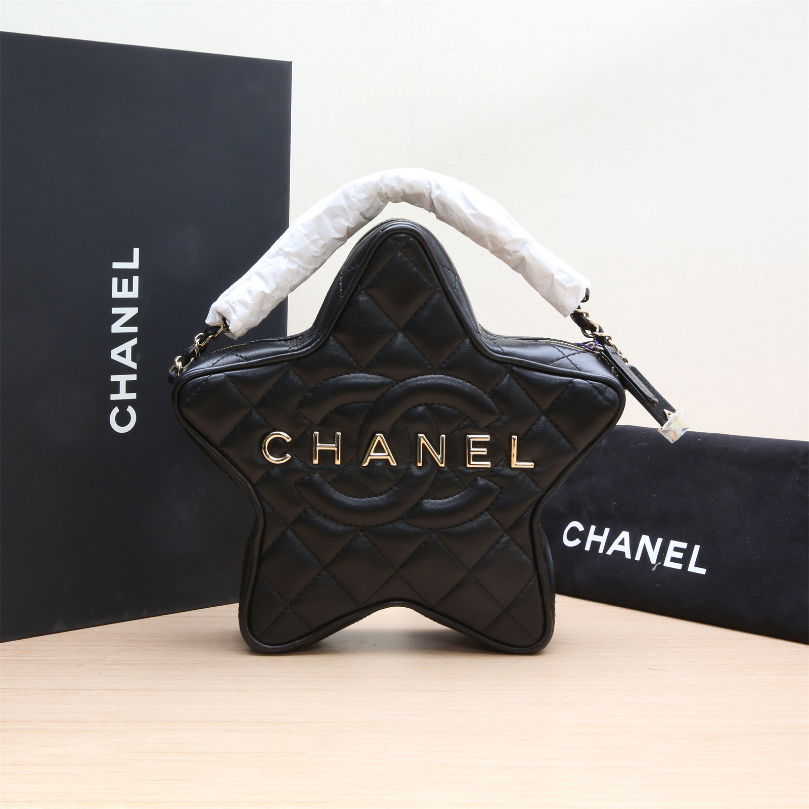99新 Chanel/香奈儿 小花双双 24C 星星单肩包 黑色 皮革S 芯片开