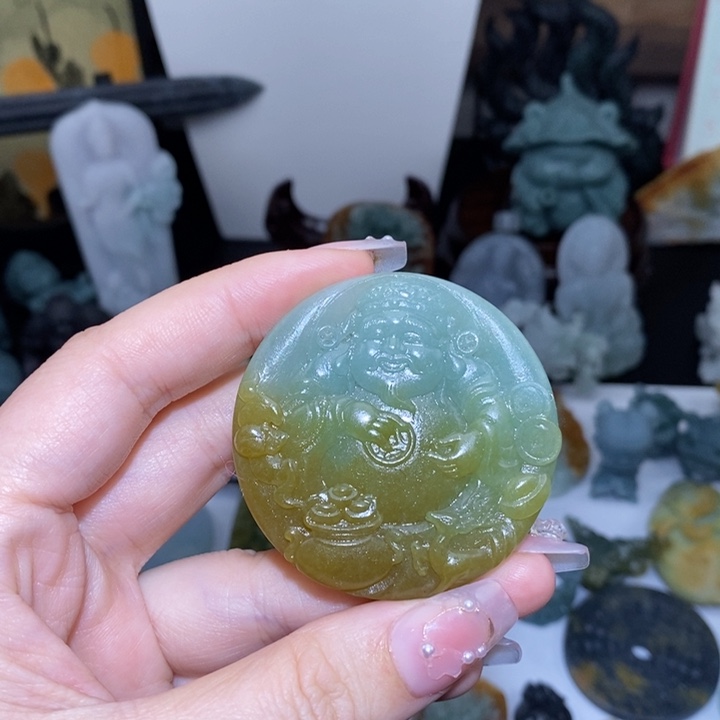 定制翡翠未镶嵌翡翠