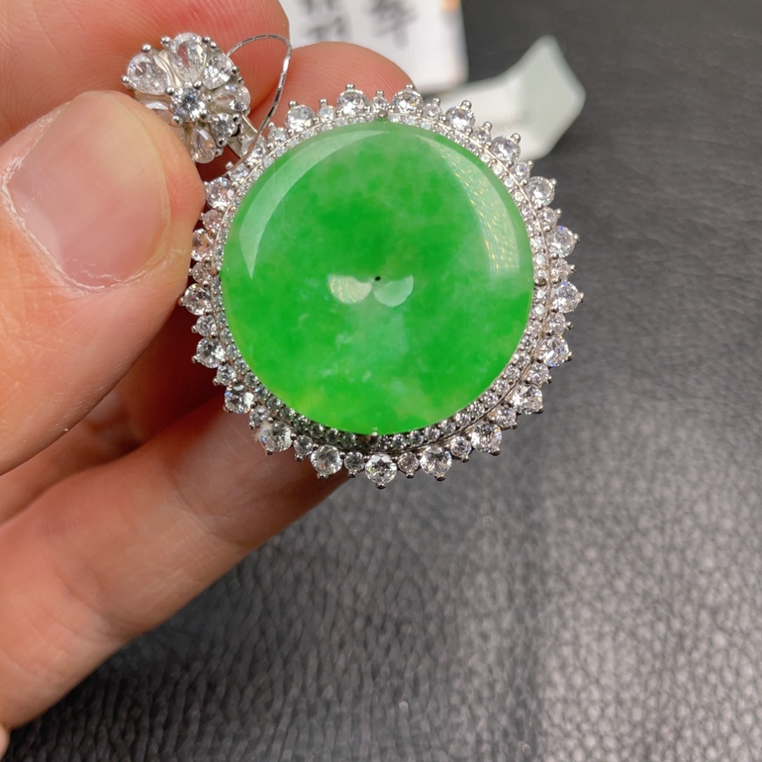 翡翠吊坠(不含链)银S925镶嵌吊坠