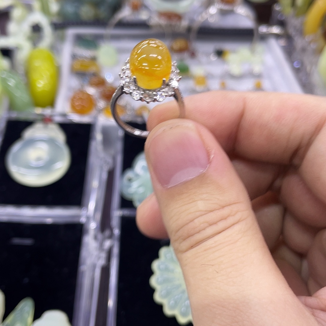 蛇纹石玉合金戒指