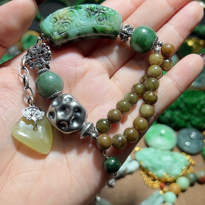 翡翠手串银S925镶嵌翡翠手串